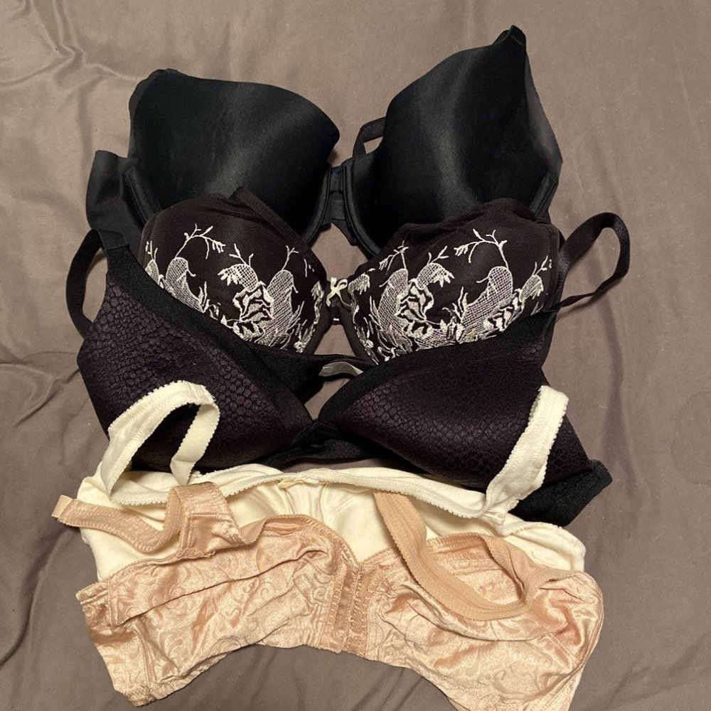 Lot of 5 Bras size 38B